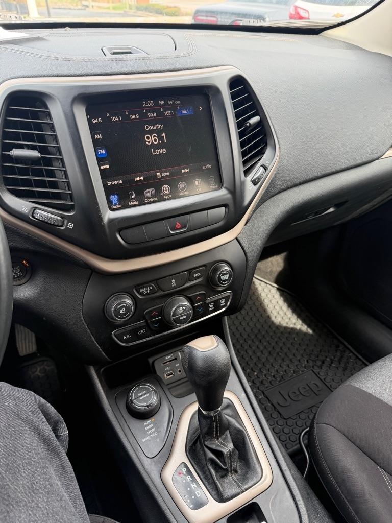 Jeep Cherokee  2014