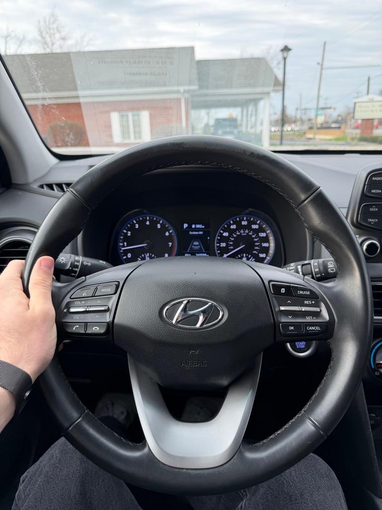 Hyundai Kona  2020