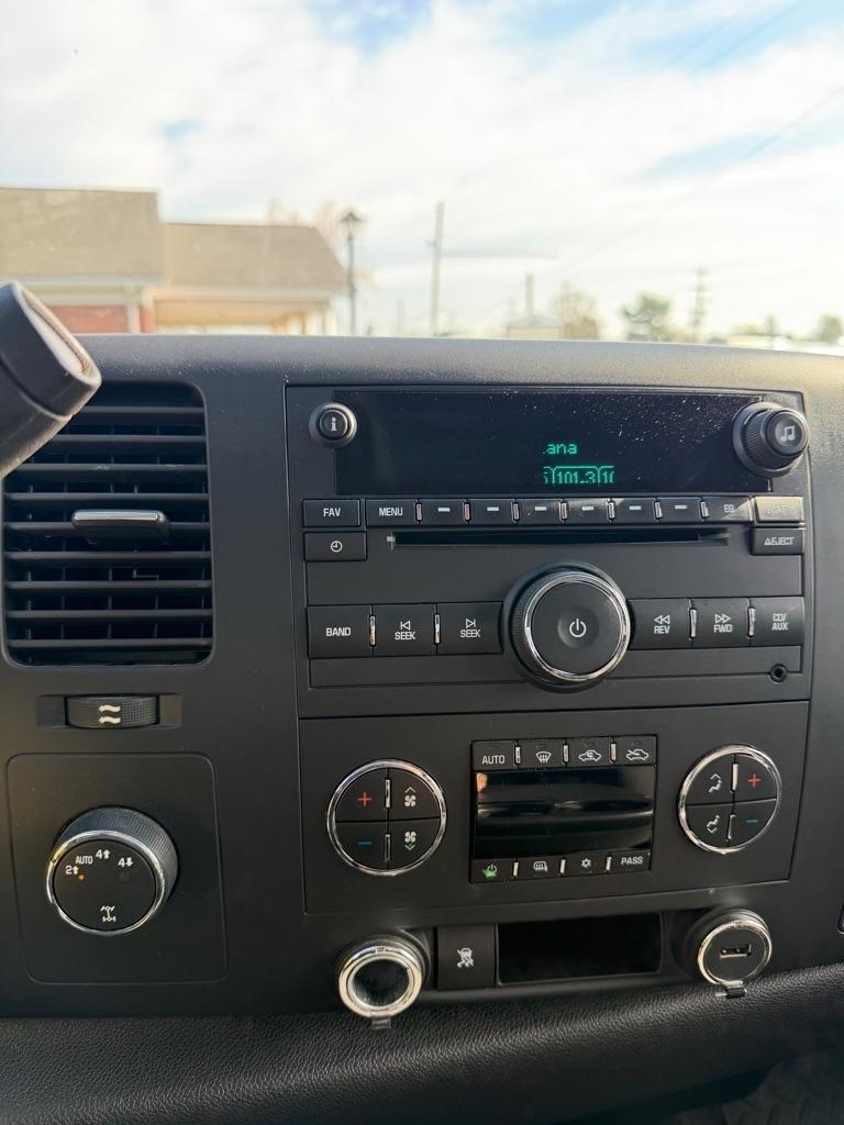 GMC Sierra 1500  2011