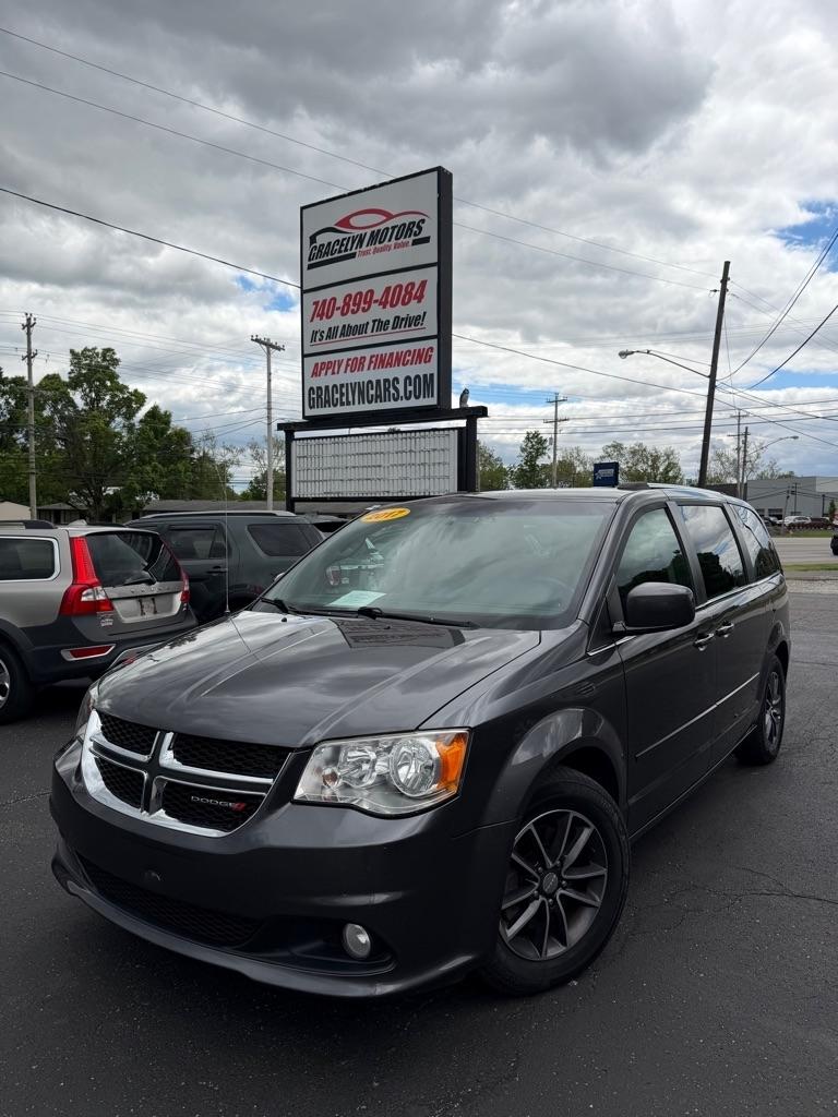 2017 Dodge Grand Caravan SXT's photo