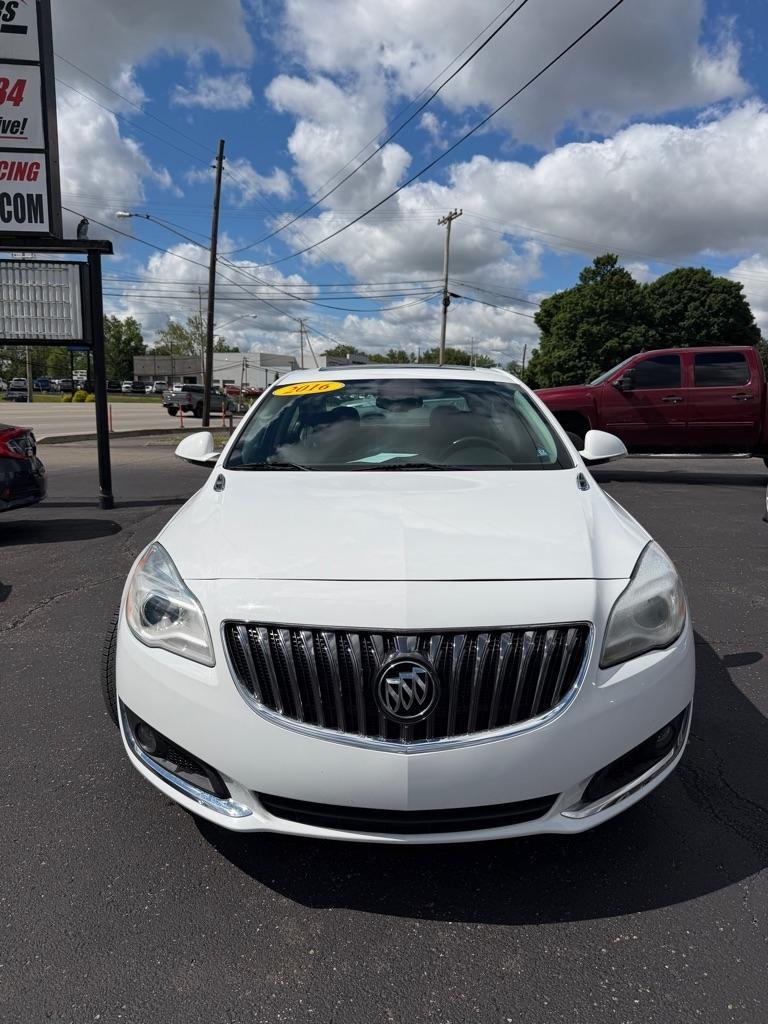 Buick Regal  2016