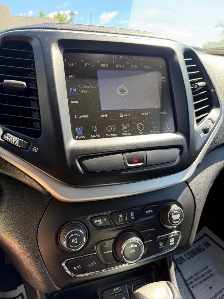 Jeep Cherokee  2015