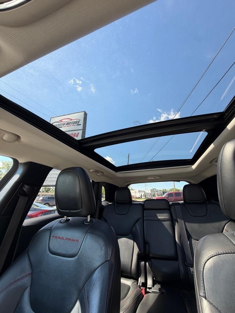 Jeep Cherokee  2015
