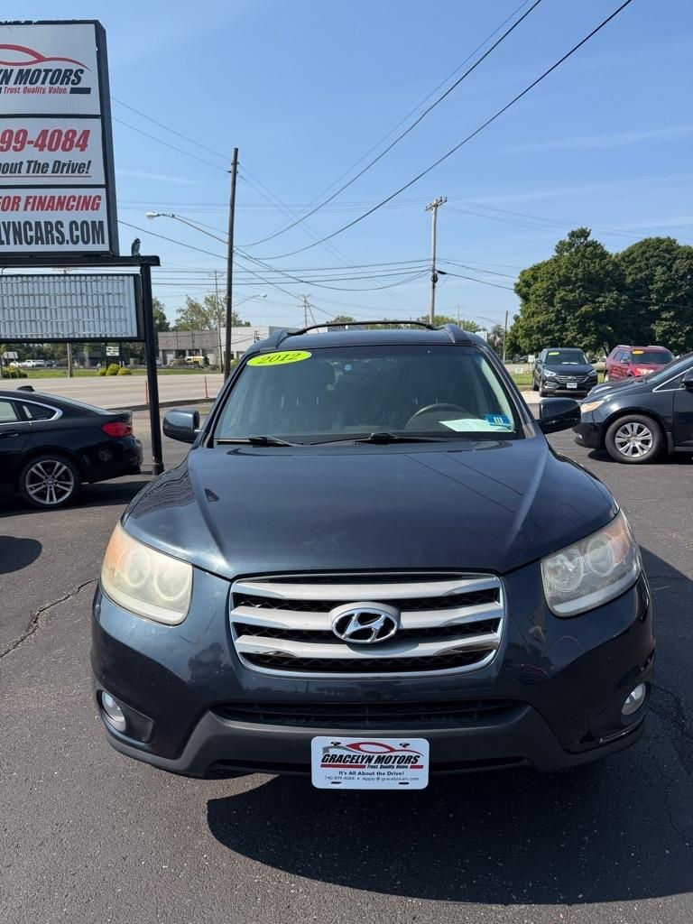 Hyundai Santa Fe  2012