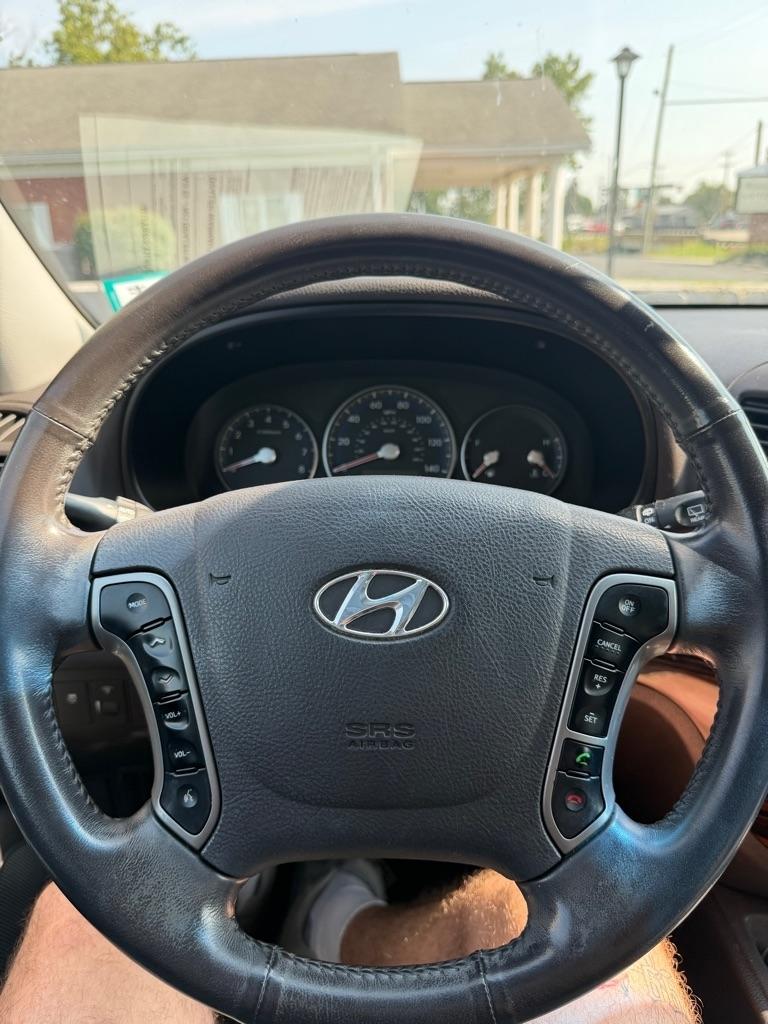 Hyundai Santa Fe  2012