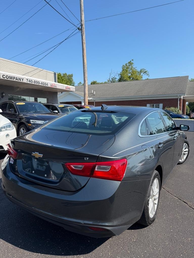 Chevrolet Malibu  2016