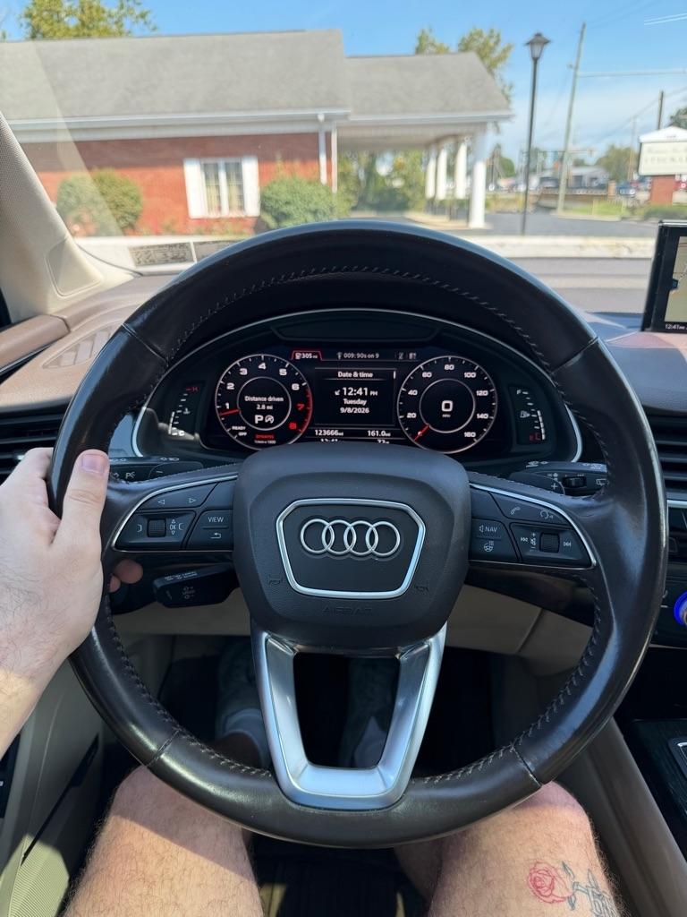 Audi Q7  2019