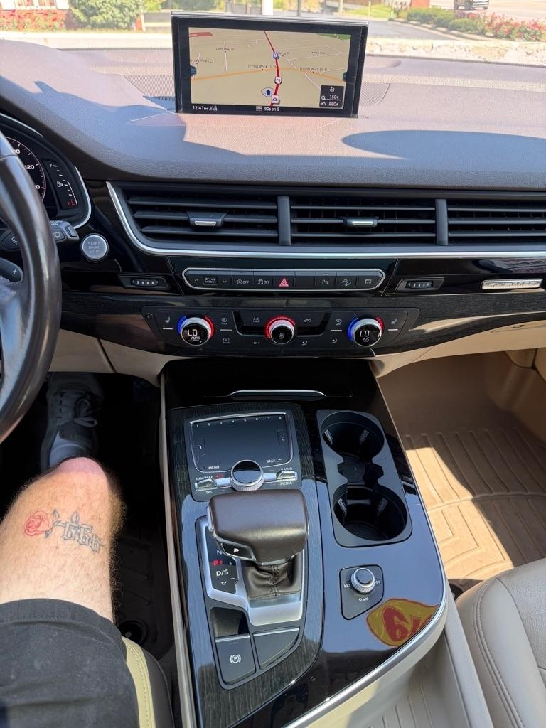 Audi Q7  2019