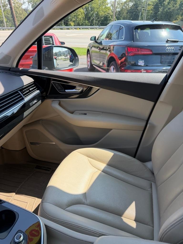 Audi Q7  2019