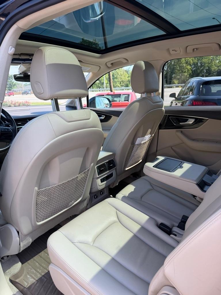 Audi Q7  2019