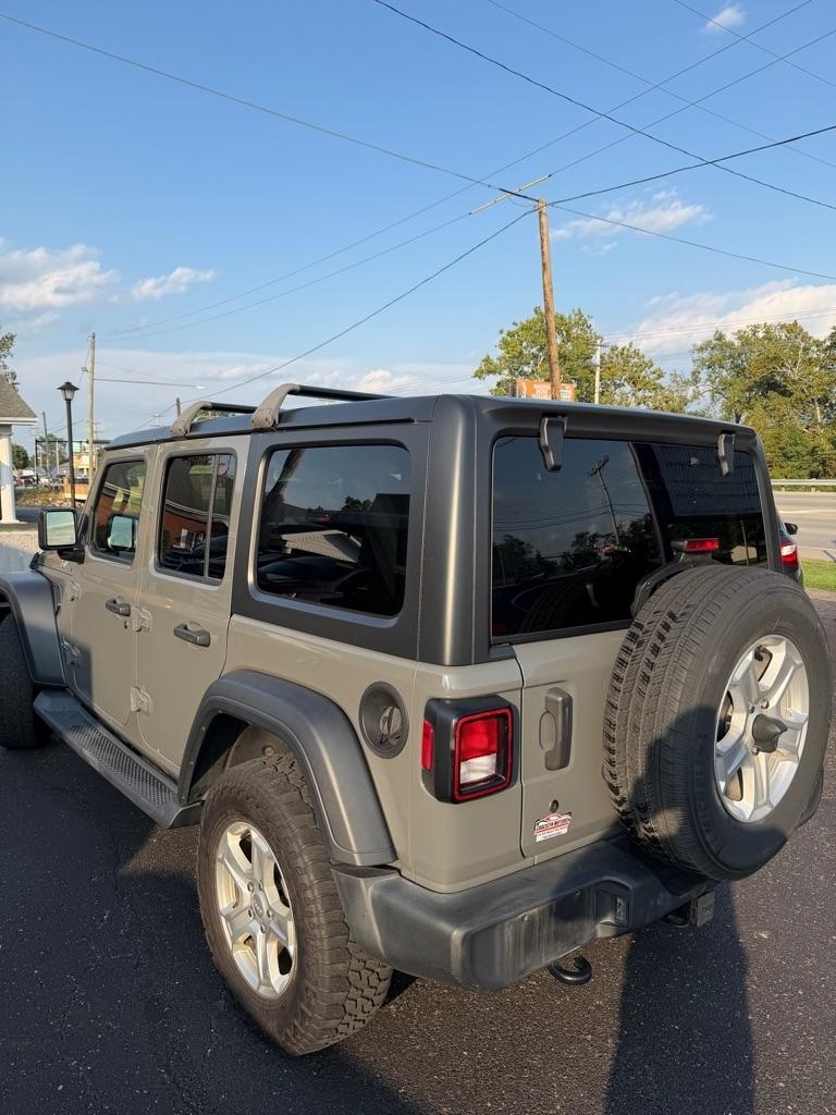 Jeep Wrangler  2019