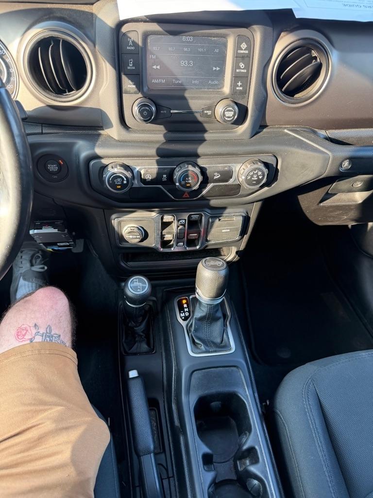 Jeep Wrangler  2019