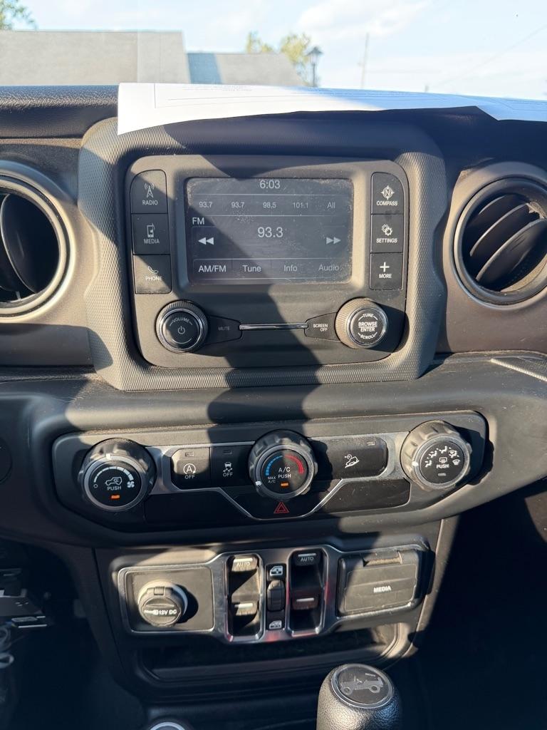 Jeep Wrangler  2019