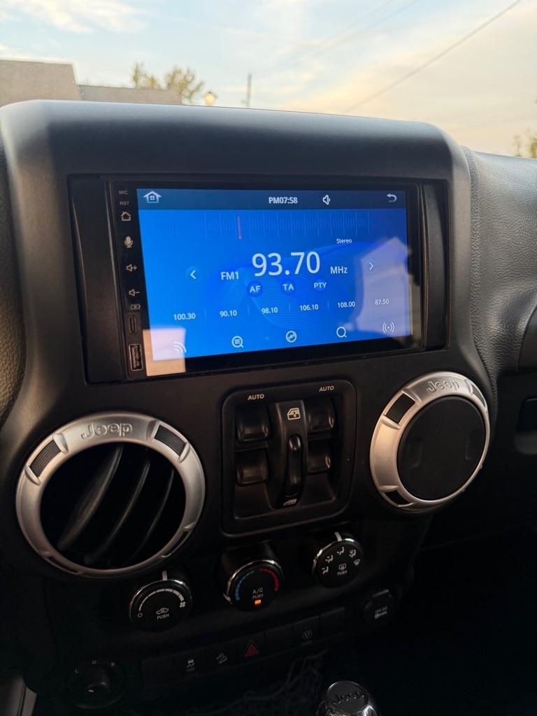 Jeep Wrangler  2015