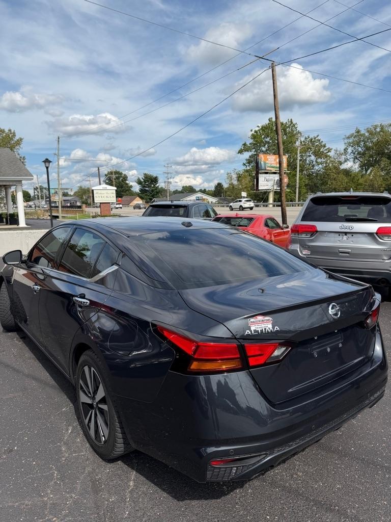 Nissan Altima  2019