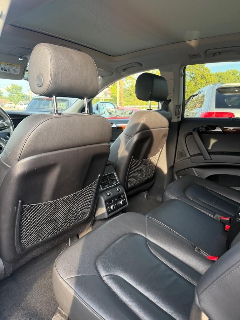 Audi Q7  2015