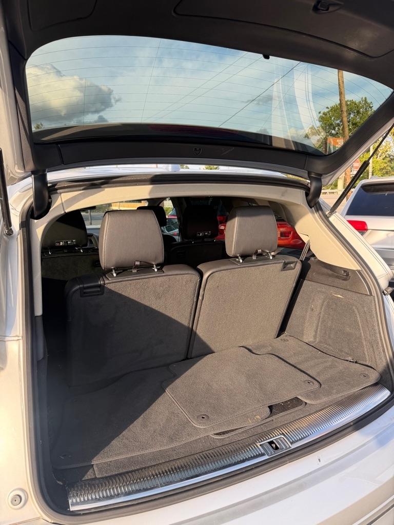 Audi Q7  2015