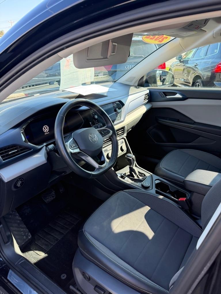 Volkswagen Taos  2022