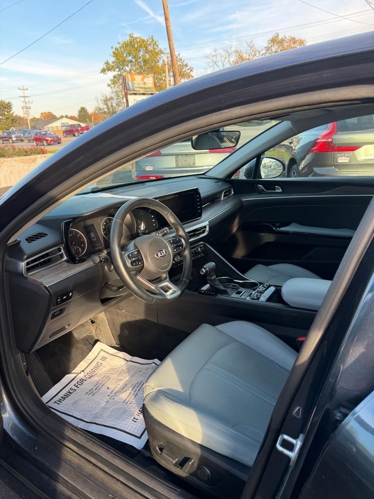 Kia K5  2021