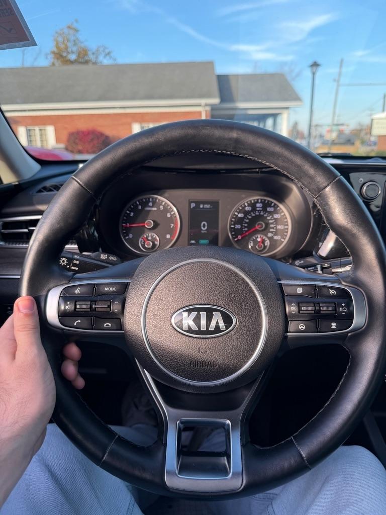 Kia K5  2021