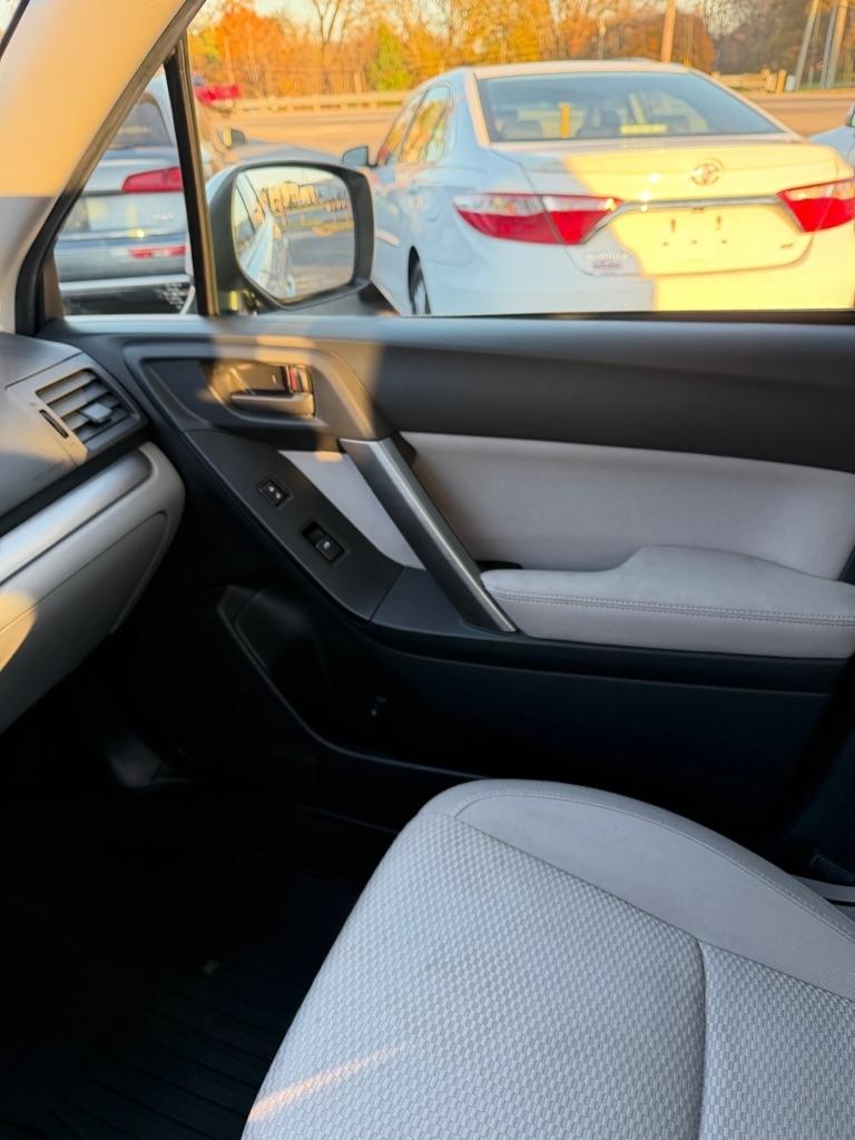 Subaru Forester  2015