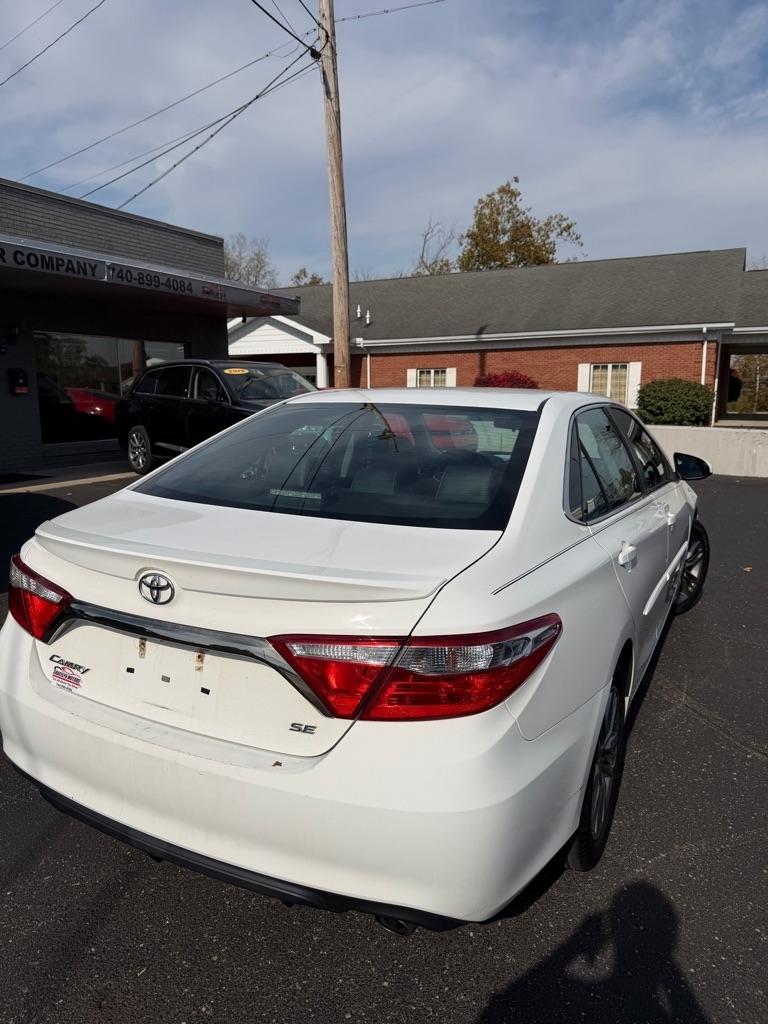 Toyota Camry  2016