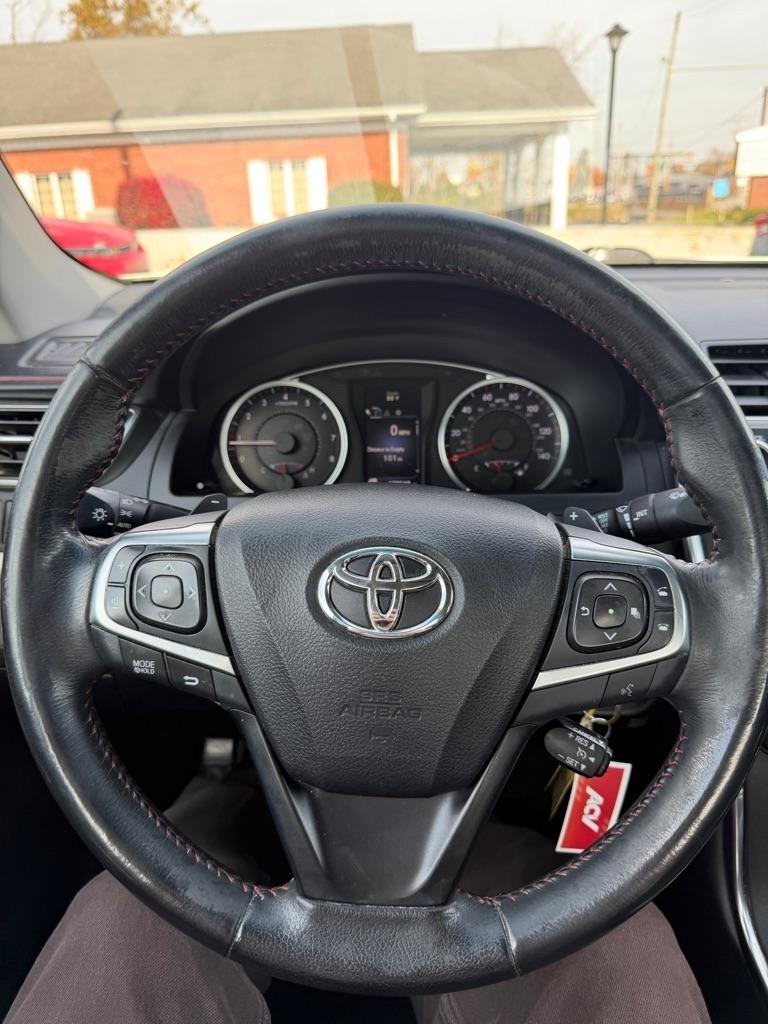 Toyota Camry  2016