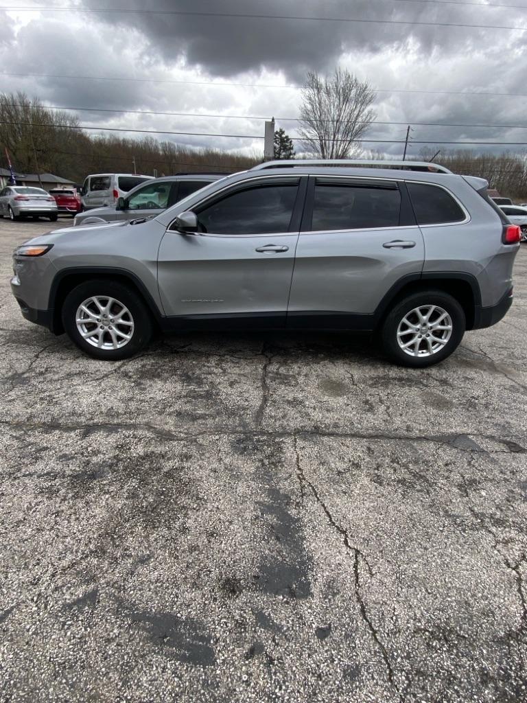 Jeep Cherokee  2016
