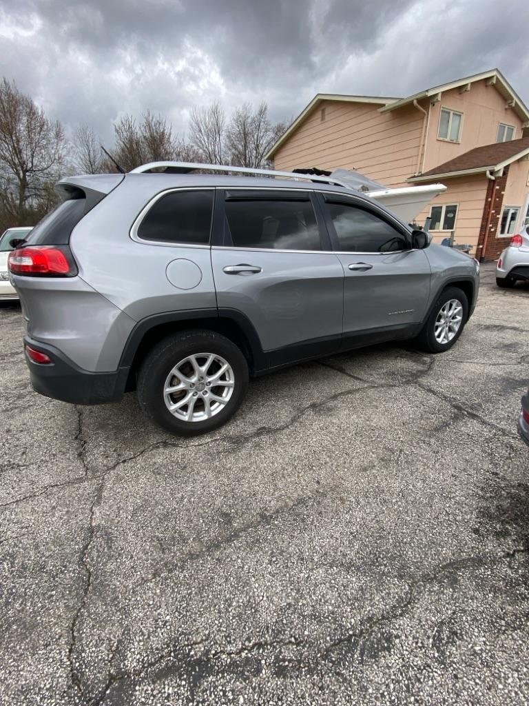 Jeep Cherokee  2016