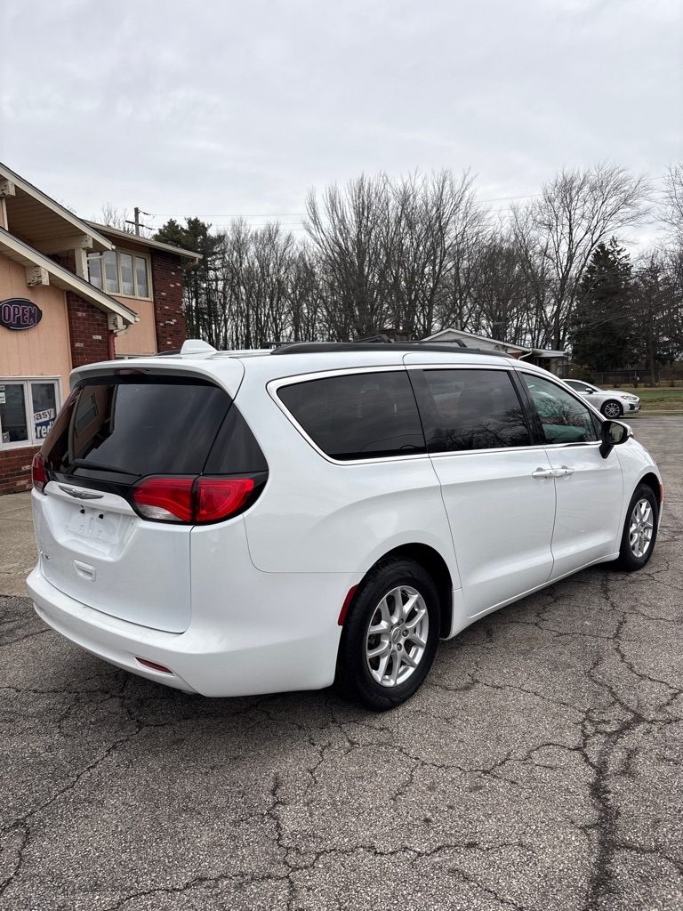 Chrysler Voyager  2020