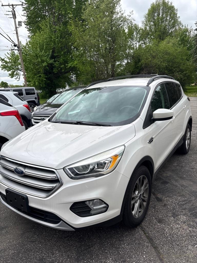 Ford Escape  2017