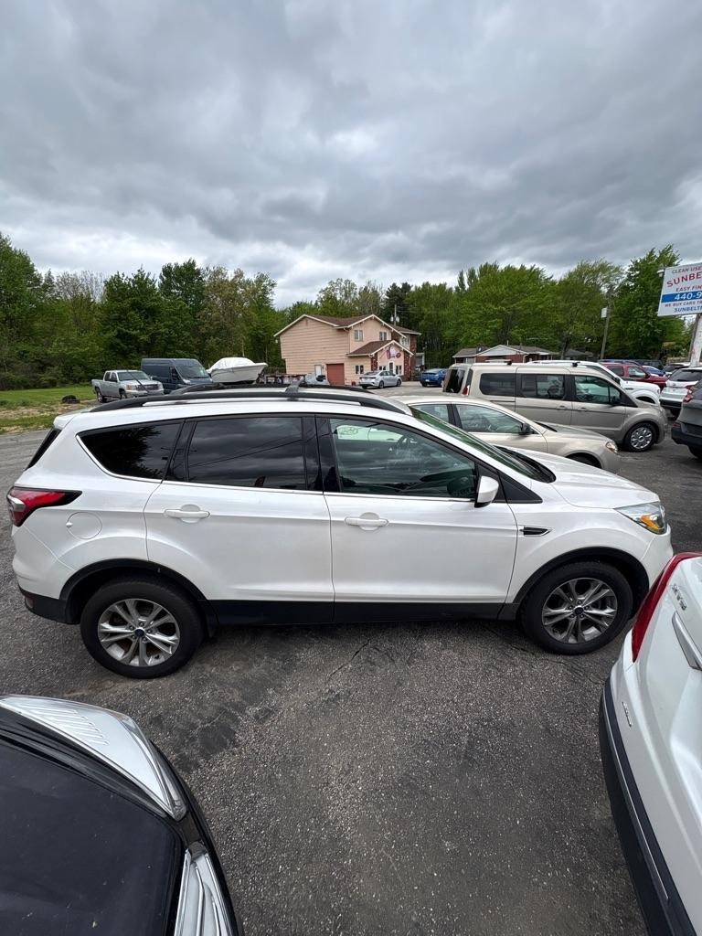 Ford Escape  2017