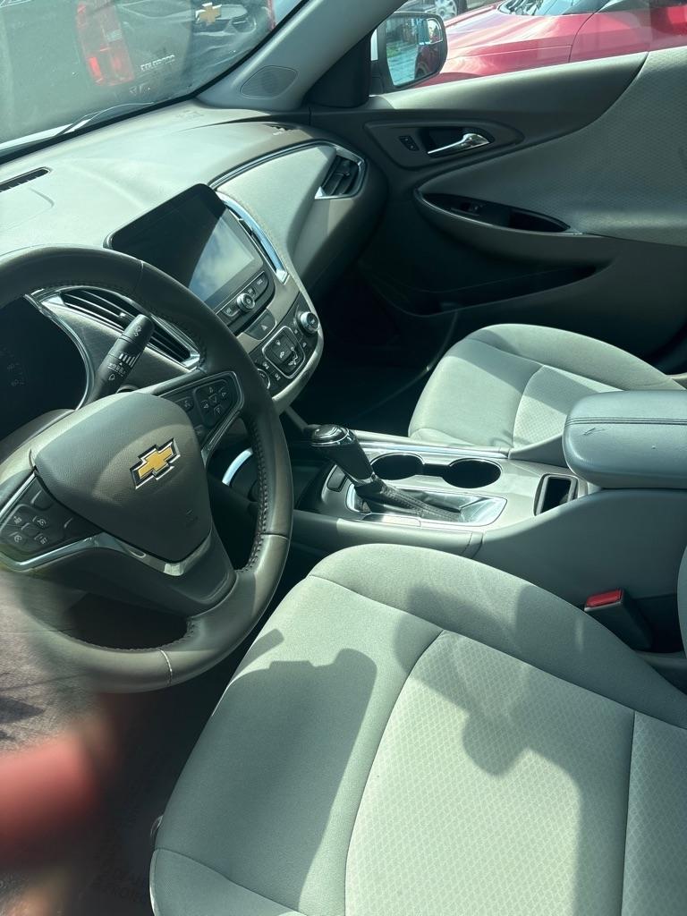 Chevrolet Malibu  2017