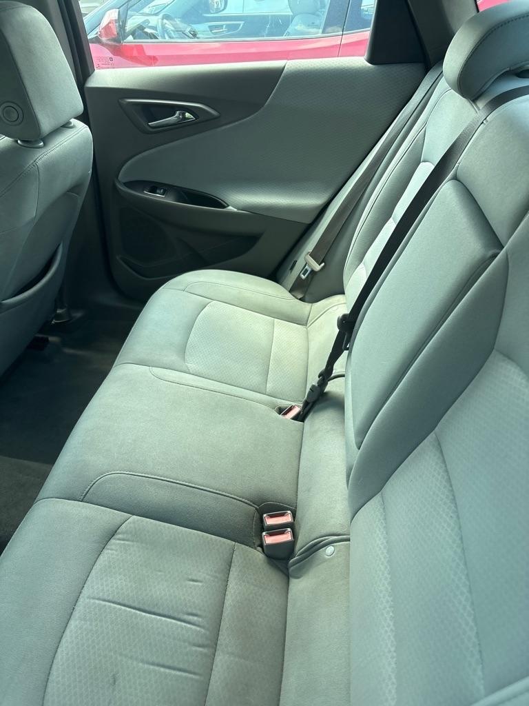 Chevrolet Malibu  2017