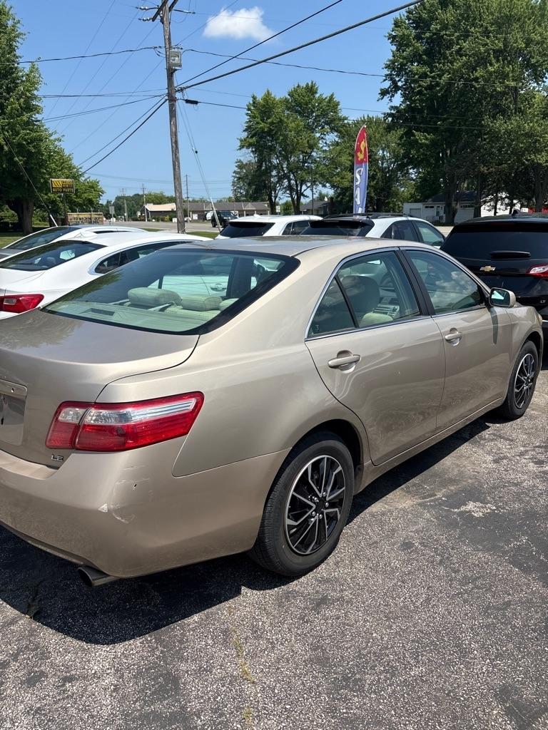 Toyota Camry  2009