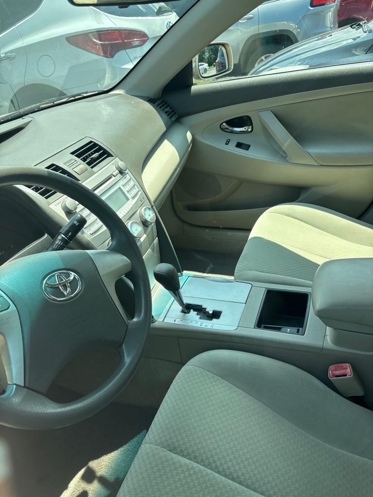 Toyota Camry  2009