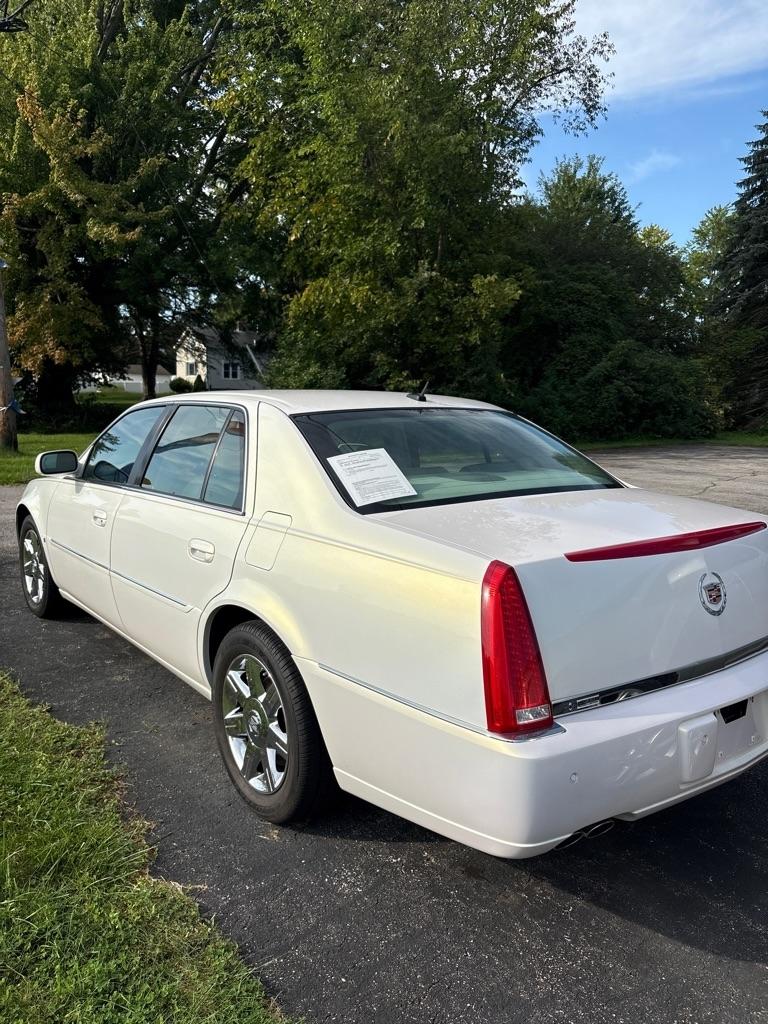 Cadillac DTS  2006