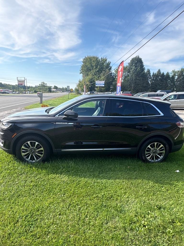 Lincoln Nautilus  2019