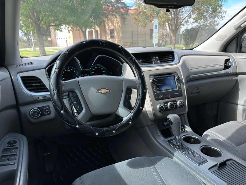 Chevrolet Traverse LS FWD 2017 Chevrolet Traverse LS FWD 2017