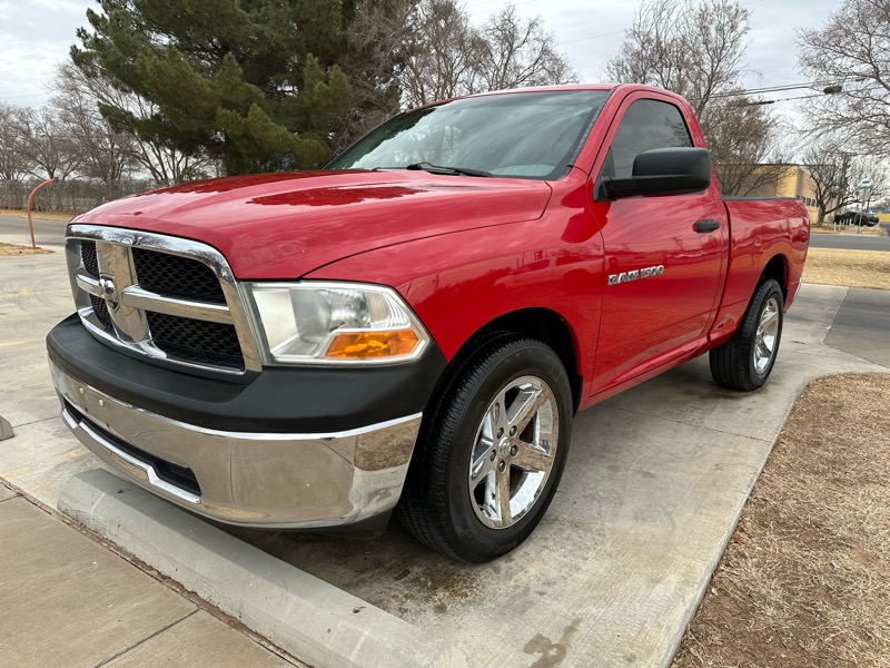 Dodge 1500 ST SWB 2WD 2012
