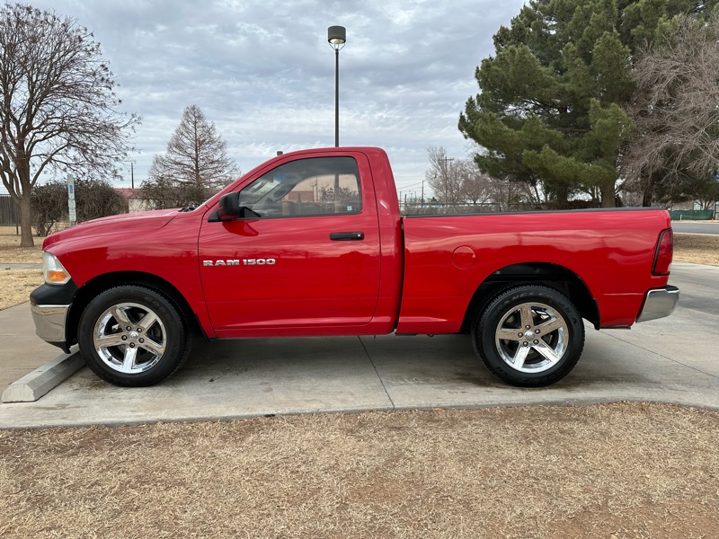 Dodge 1500 ST SWB 2WD 2012