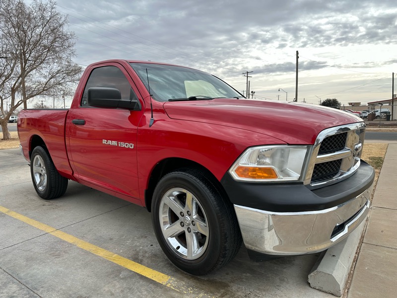 Dodge 1500 ST SWB 2WD 2012