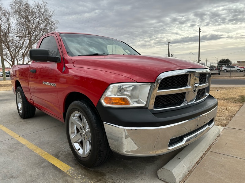 Dodge 1500 ST SWB 2WD 2012