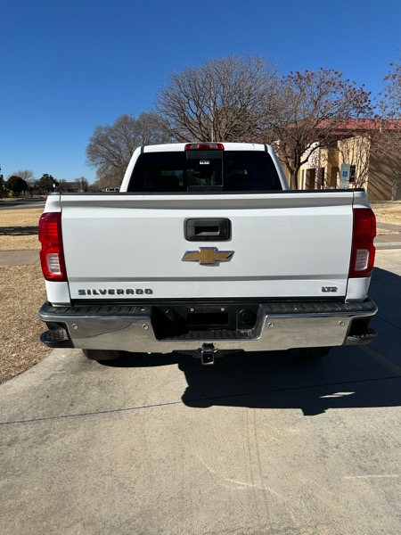 Chevrolet Silverado 1500 LTZ Crew Cab 2WD 2018