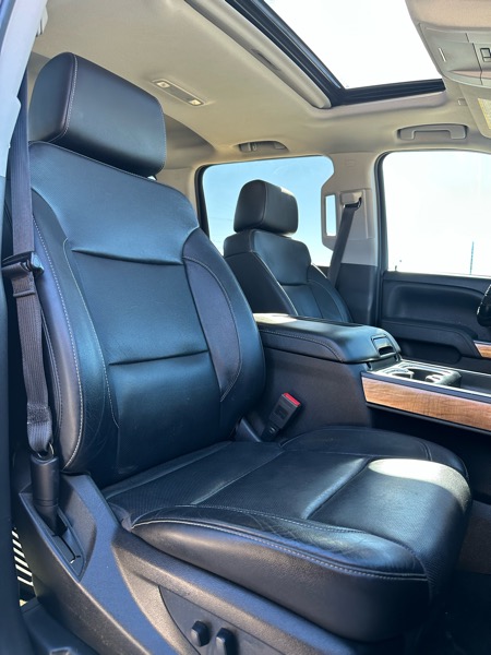 Chevrolet Silverado 1500 LTZ Crew Cab 2WD 2018