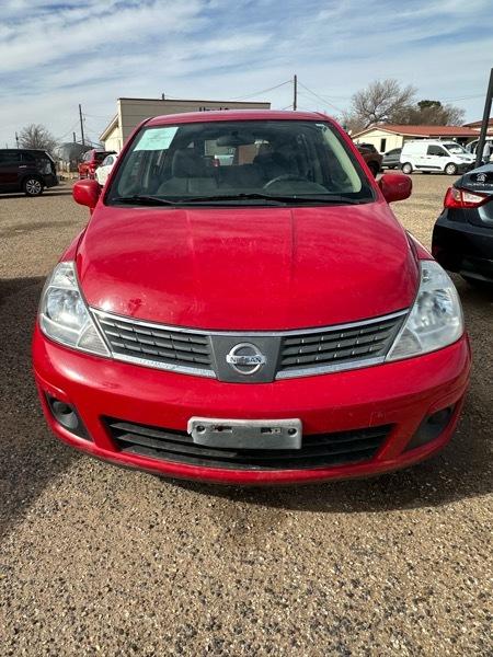 Nissan Versa 1.8 S Hatchback 2009