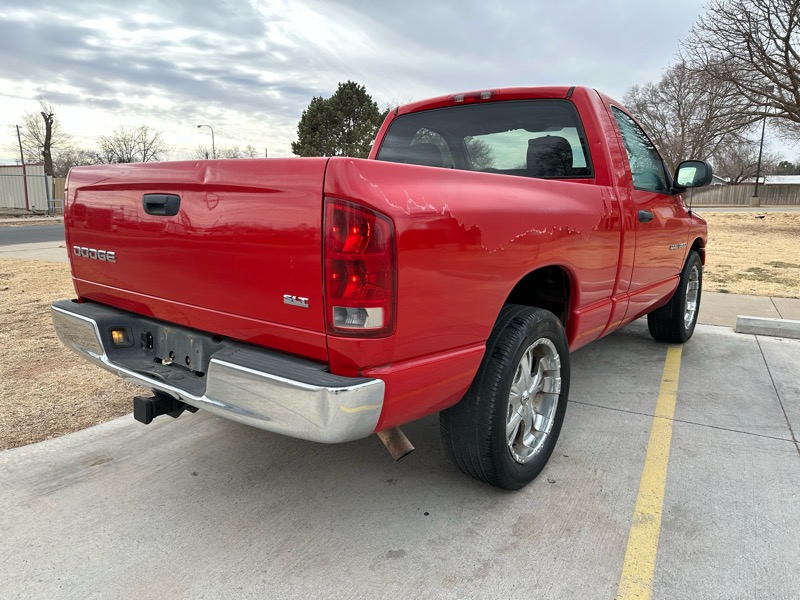 Dodge Ram 1500 2dr Reg Cab 120.5 SLT 2004