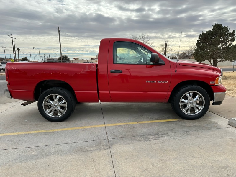 Dodge Ram 1500 2dr Reg Cab 120.5 SLT 2004
