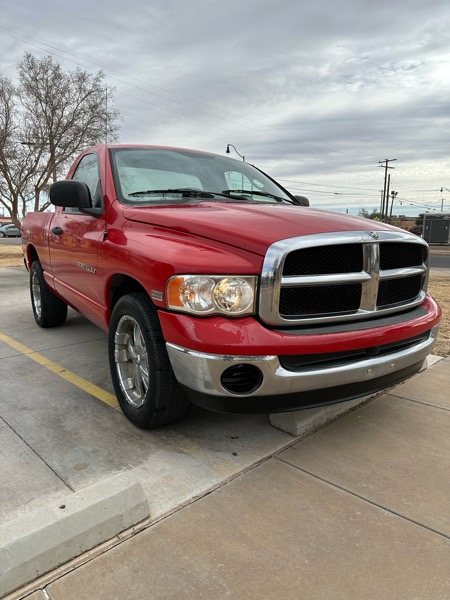 Dodge Ram 1500 2dr Reg Cab 120.5 SLT 2004