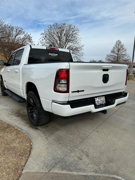 RAM 1500 Big Horn/Lone Star 4x2 Crew Cab 5'7" Box 2022